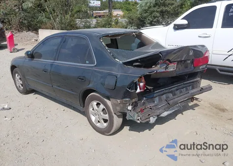 2000 Honda Accord 2.3 Se from USA, damaged, VIN 1HGCG567XYA123063